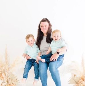 Meet your Posher, Leah